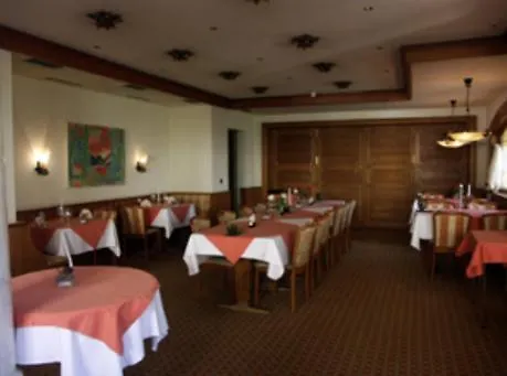 Gartenhotel Sternen 3* Domat